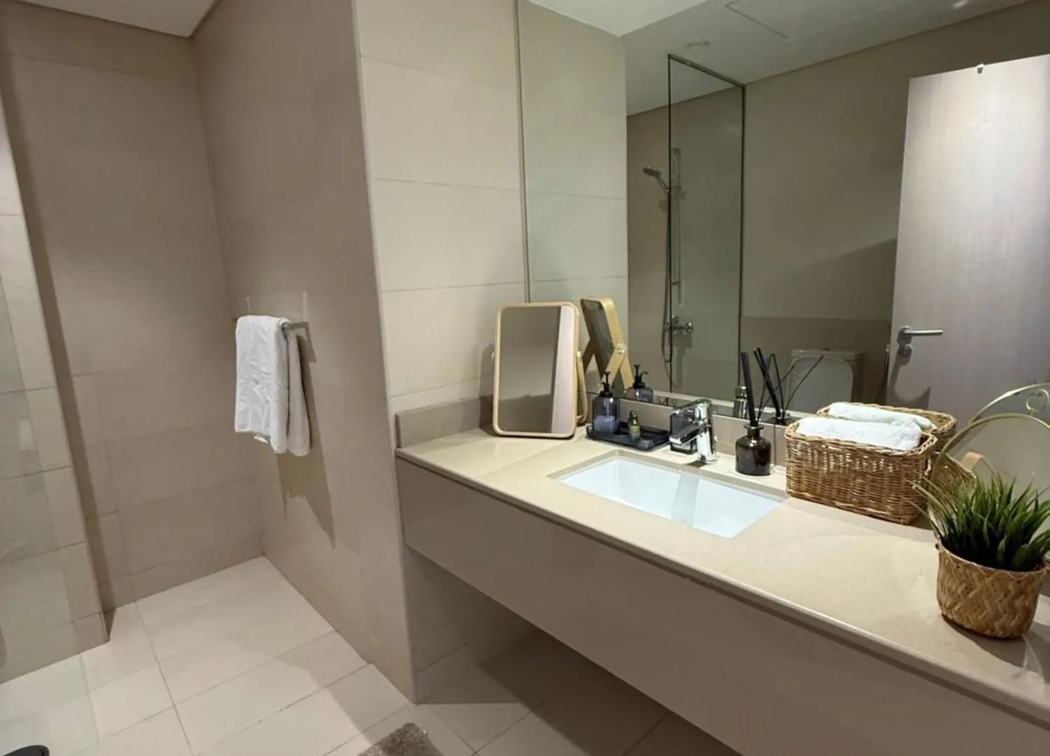 Alhana Bay Retreat- Yas Island Abu Dabi 0*,